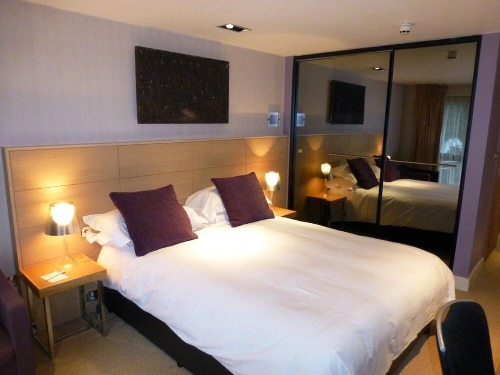 Beales Hotel Hatfield  Esterno foto